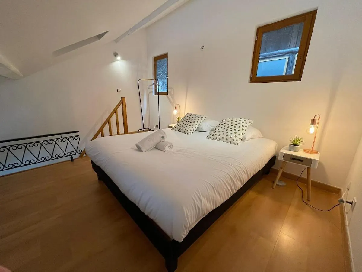 Apartment Le Castellito Avec Terrasse - Majord'Home Annecy France